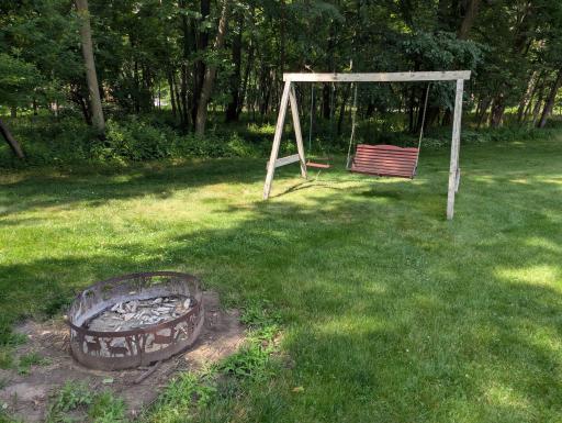 6821 Mesabi Court NW, Rochester, MN 55901