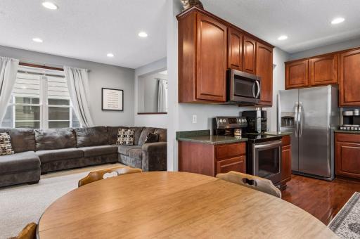 11207 Beechwood Lane, Woodbury, MN 55129