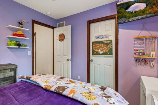 11207 Beechwood Lane, Woodbury, MN 55129