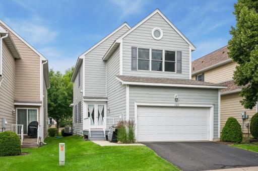11207 Beechwood Lane, Woodbury, MN 55129