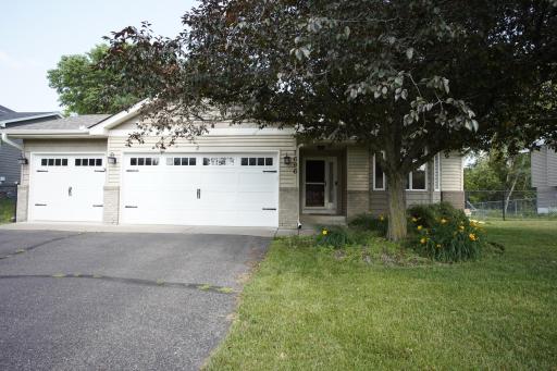 7696 Appaloosa Lane, Circle Pines, MN 55014