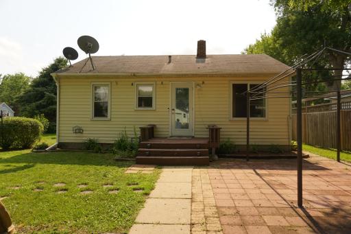 403 3rd Street S, Grove City, MN 56243