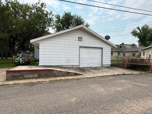 410 W 2nd Avenue, Keewatin, MN 55753