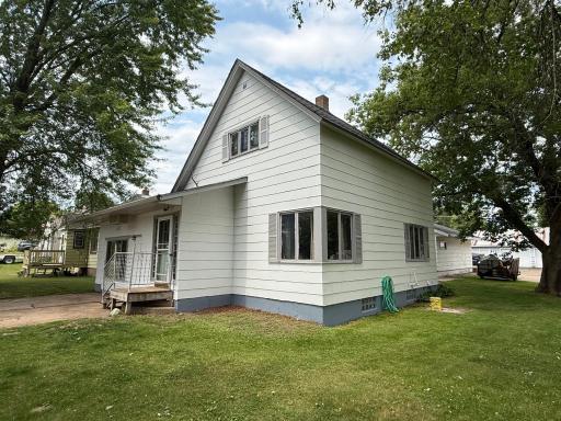 410 W 2nd Avenue, Keewatin, MN 55753
