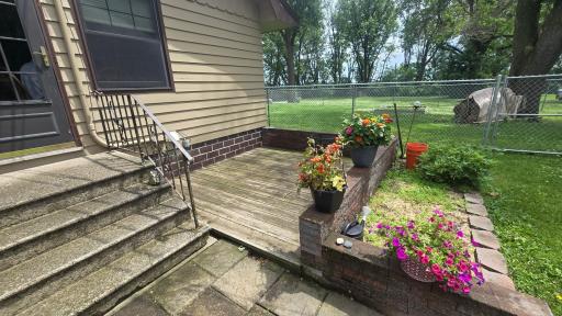81927 120th Street, Glenville, MN 56036