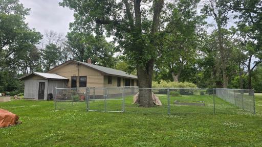 81927 120th Street, Glenville, MN 56036