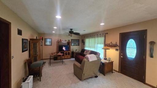 81927 120th Street, Glenville, MN 56036