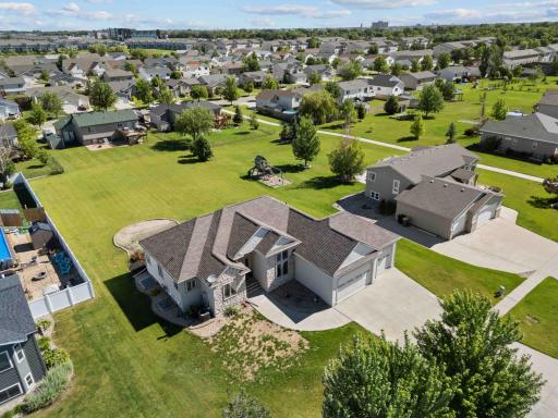 718 N Sedona Drive, West Fargo, ND 58078