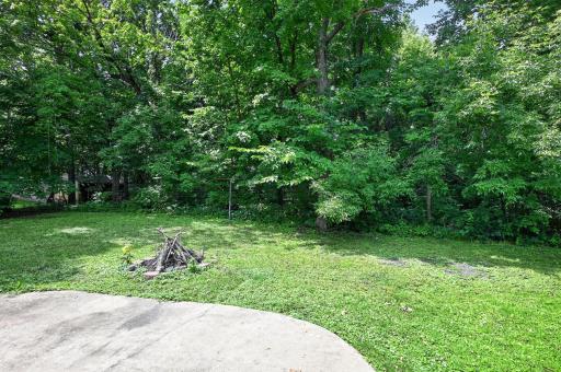 1405 S Darling Drive NW, Alexandria, MN 56308