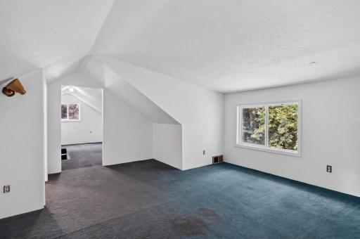 1405 S Darling Drive NW, Alexandria, MN 56308