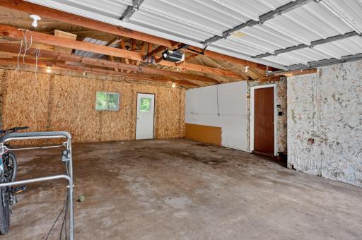 1405 S Darling Drive NW, Alexandria, MN 56308