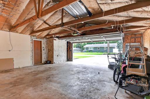 1405 S Darling Drive NW, Alexandria, MN 56308