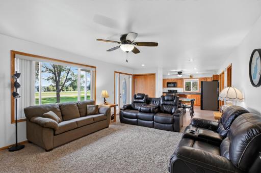 14790 Garden Loop, Osakis, MN 56360