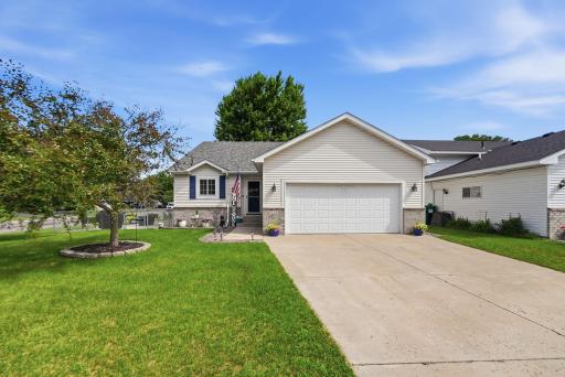 335 Pheasant Drive, Sartell, MN 56377