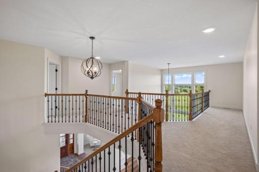 Upper hallway, sitting area