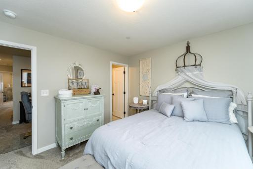 5205 Harvest Square Place NW, Rochester, MN 55901