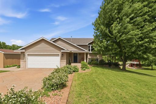 6636 Hidden Lane, South Haven, MN 55382