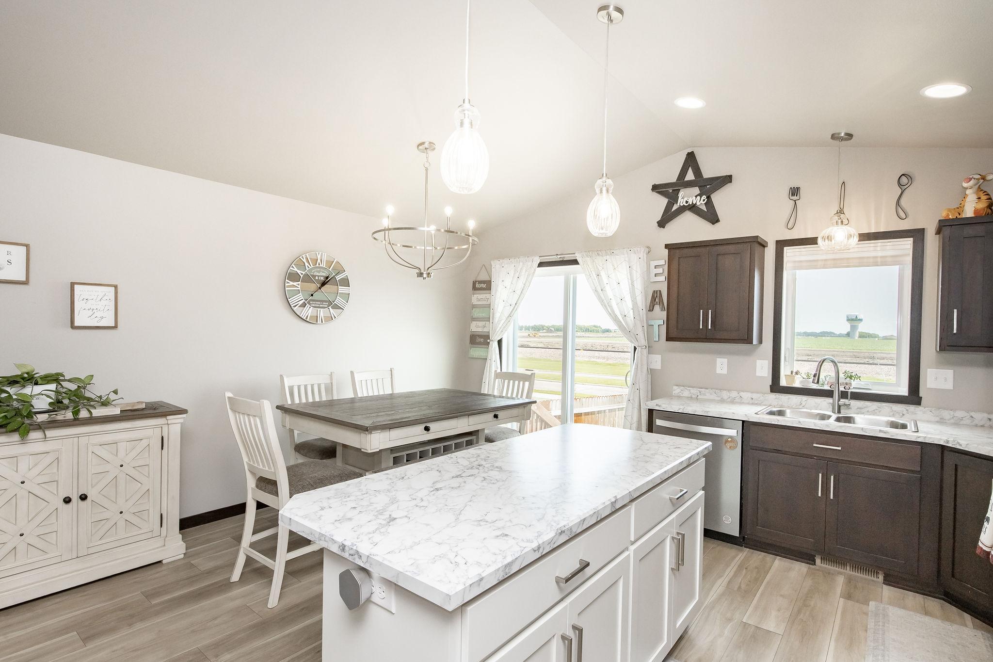 Kitchen/Dining
