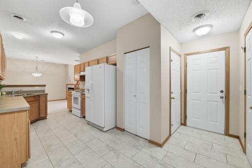 11216 204th Street W, Lakeville, MN 55044