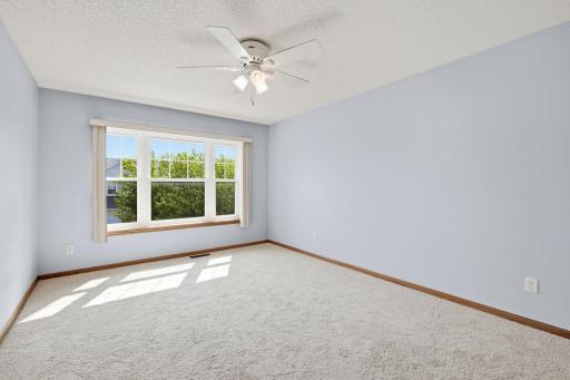 11216 204th Street W, Lakeville, MN 55044