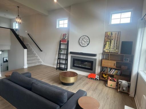 18120 Gavel Lane, Lakeville, MN 55044