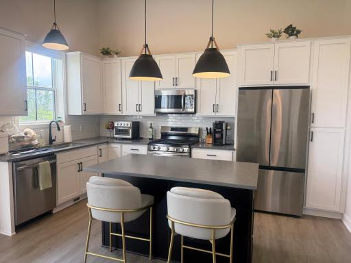 kitchen with stainless steel kitchen appliances
