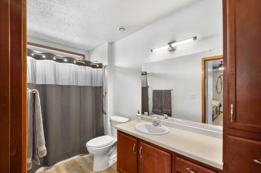 2853 35th Street S, Moorhead, MN 56560