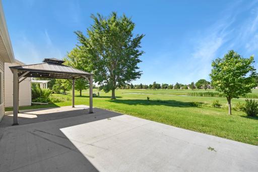 2853 35th Street S, Moorhead, MN 56560