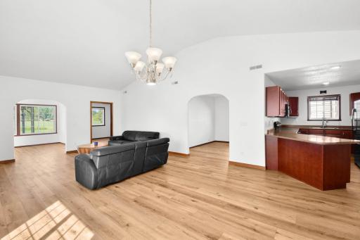 2853 35th Street S, Moorhead, MN 56560