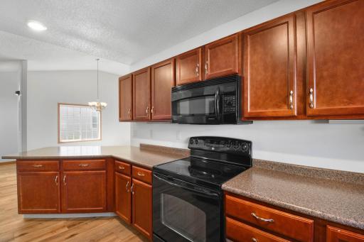 2853 35th Street S, Moorhead, MN 56560