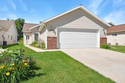 2853 35th Street S, Moorhead, MN 56560