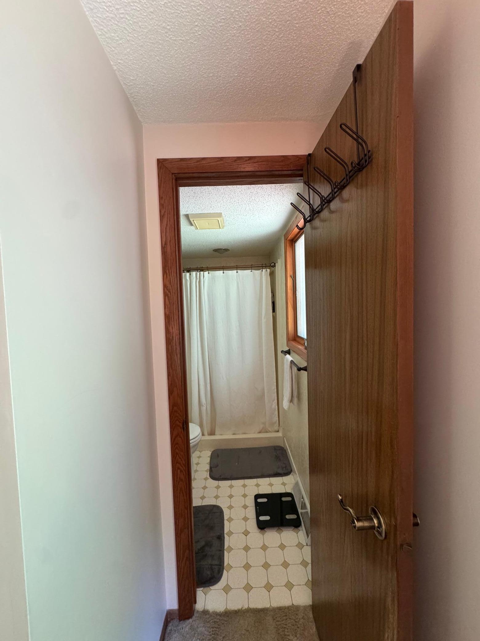 Primary 3/4 Bathroom