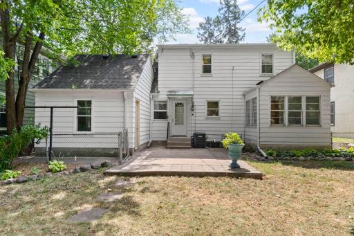 46-web-or-mls-1047 Dayton Ave-161.jpg