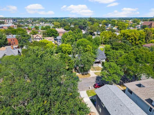 68-web-or-mls-1047 Dayton Ave-295.jpg