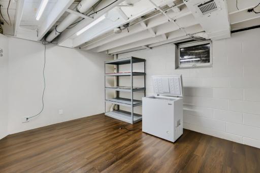 900 W 84th St - Web Quality - 014 - 14 Unfinished.jpg