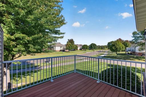 20053 Heritage Drive, Lakeville, MN 55044