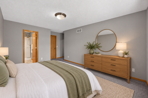 Primary Suite,,,on-suite 3/4 bath and walk-in closet.