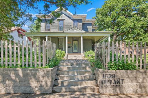 1629 Bryant Avenue N, Minneapolis, MN 55411