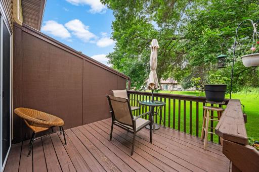 8723 Maplebrook Parkway N, Minneapolis, MN 55445