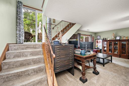 8723 Maplebrook Parkway N, Minneapolis, MN 55445