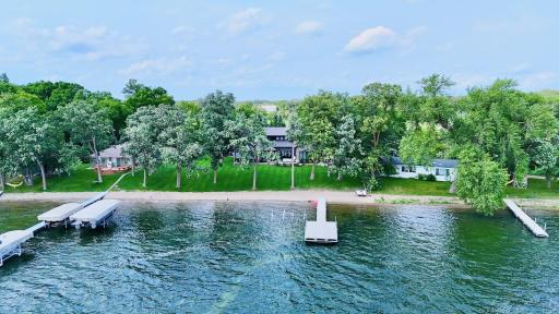 25274 Newport Beach Road, Detroit Lakes, MN 56501