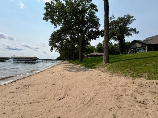 25274 Newport Beach Road, Detroit Lakes, MN 56501