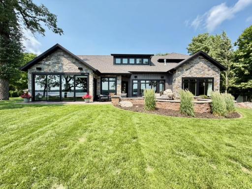 25274 Newport Beach Road, Detroit Lakes, MN 56501