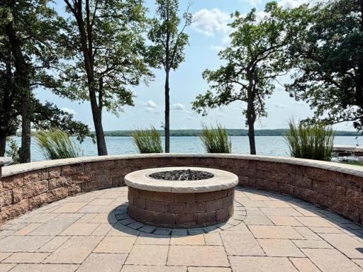 25274 Newport Beach Road, Detroit Lakes, MN 56501