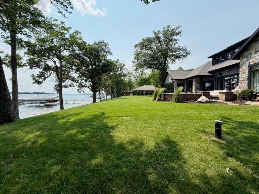 25274 Newport Beach Road, Detroit Lakes, MN 56501