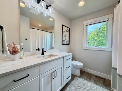 25274 Newport Beach Road, Detroit Lakes, MN 56501