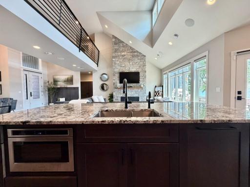 25274 Newport Beach Road, Detroit Lakes, MN 56501