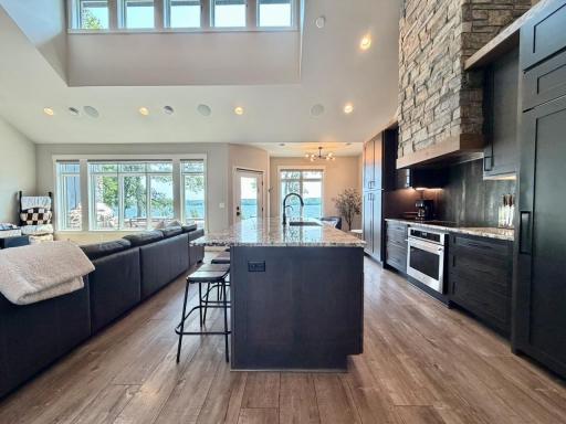 25274 Newport Beach Road, Detroit Lakes, MN 56501