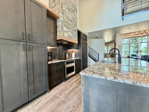 25274 Newport Beach Road, Detroit Lakes, MN 56501