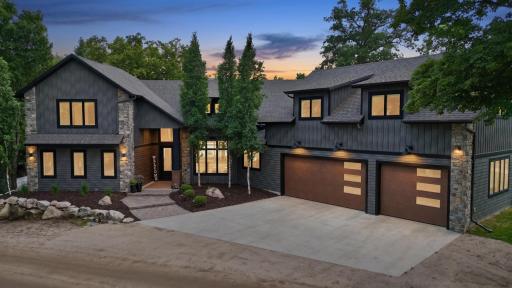 25274 Newport Beach Road, Detroit Lakes, MN 56501